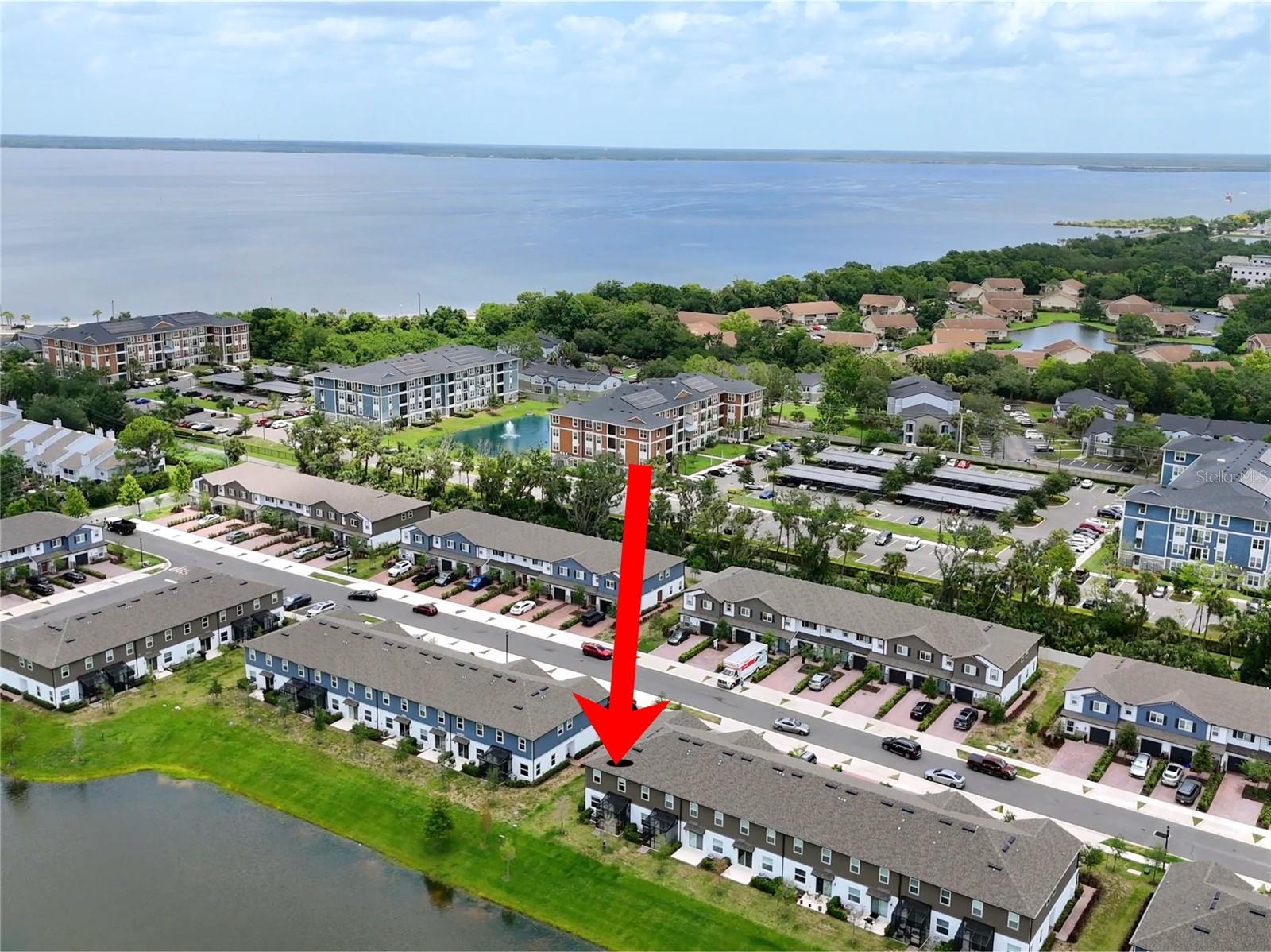 378 CAPE HONEYSUCKLE PL