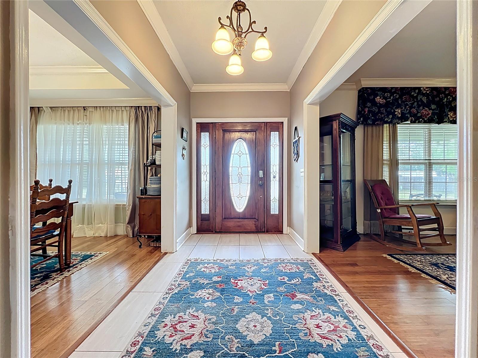 1951 GREEN MEADOW LN