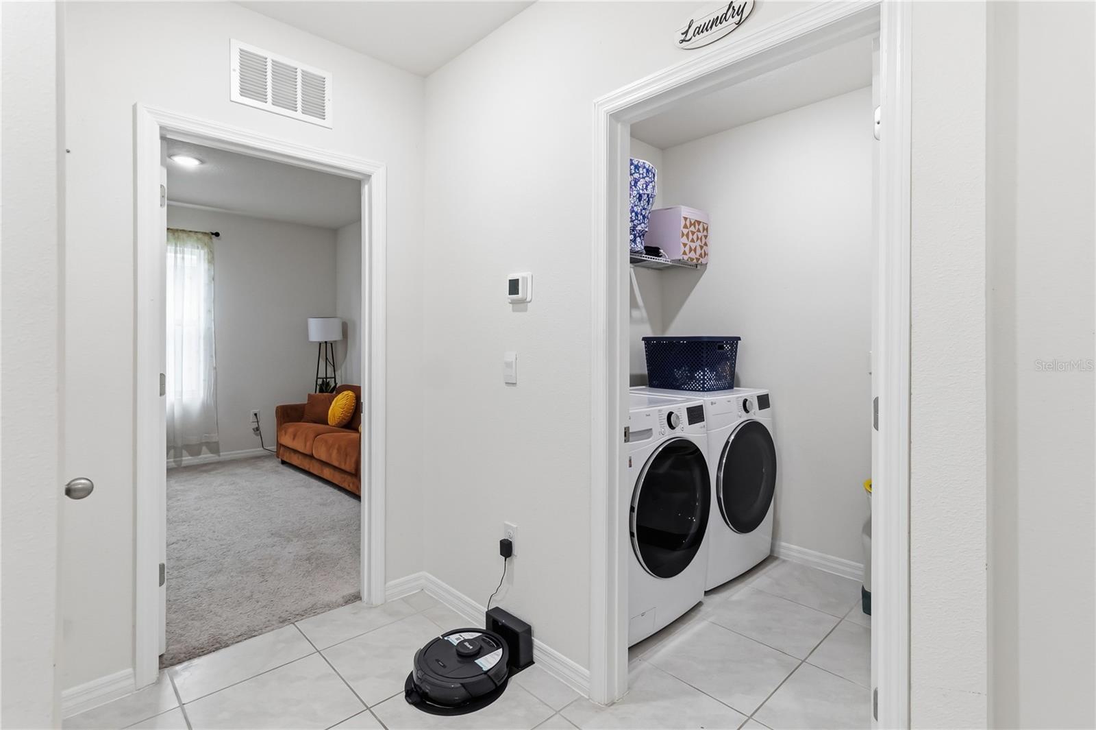 3198 EASTGROVE TER