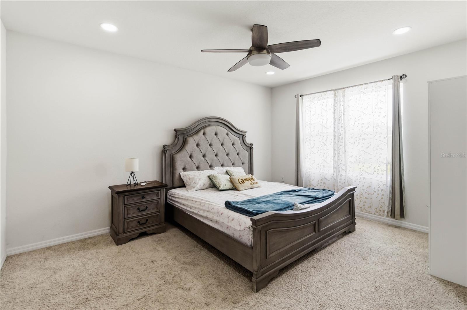 3198 EASTGROVE TER