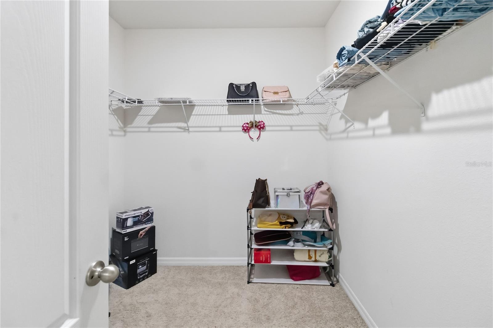 3198 EASTGROVE TER