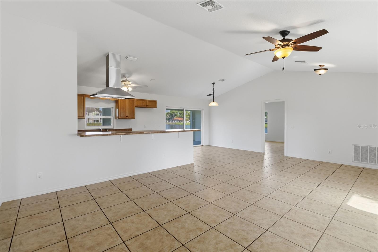 1422 PATRICIA ST