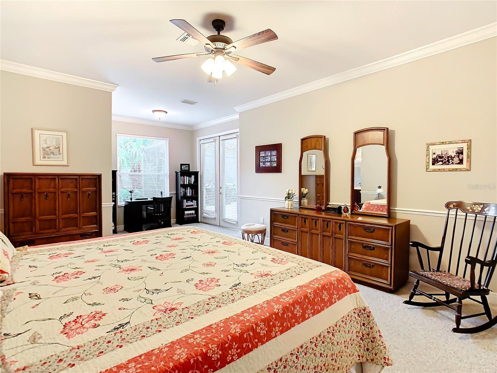 346 HAMRICK DR