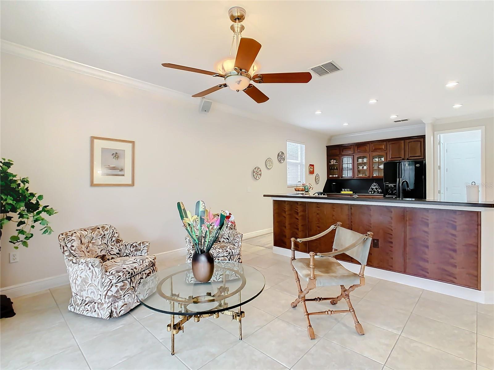 346 HAMRICK DR