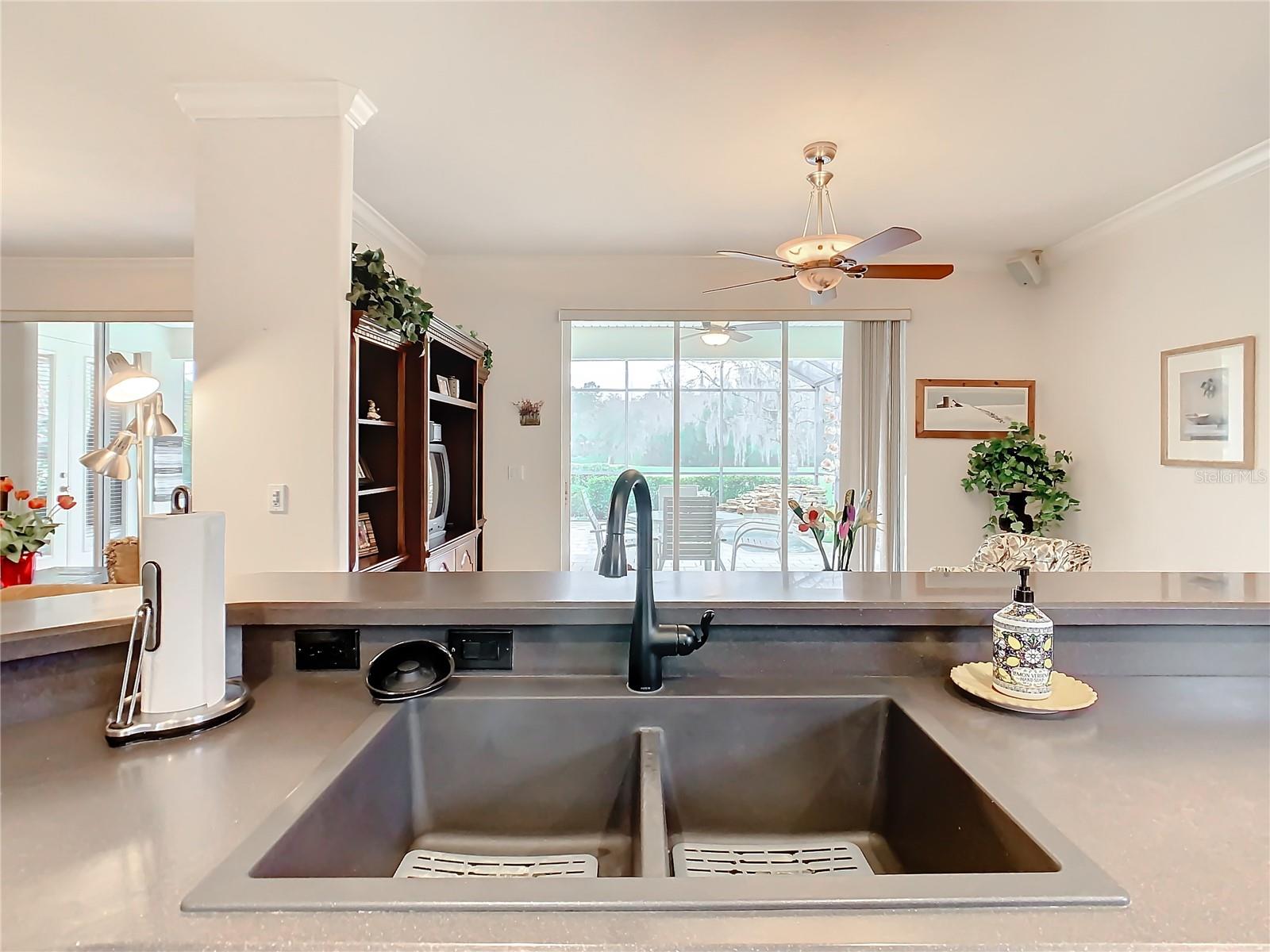 346 HAMRICK DR