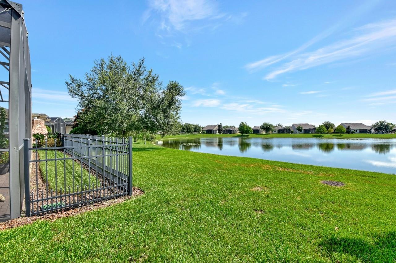 1051 GARDENSHIRE LN