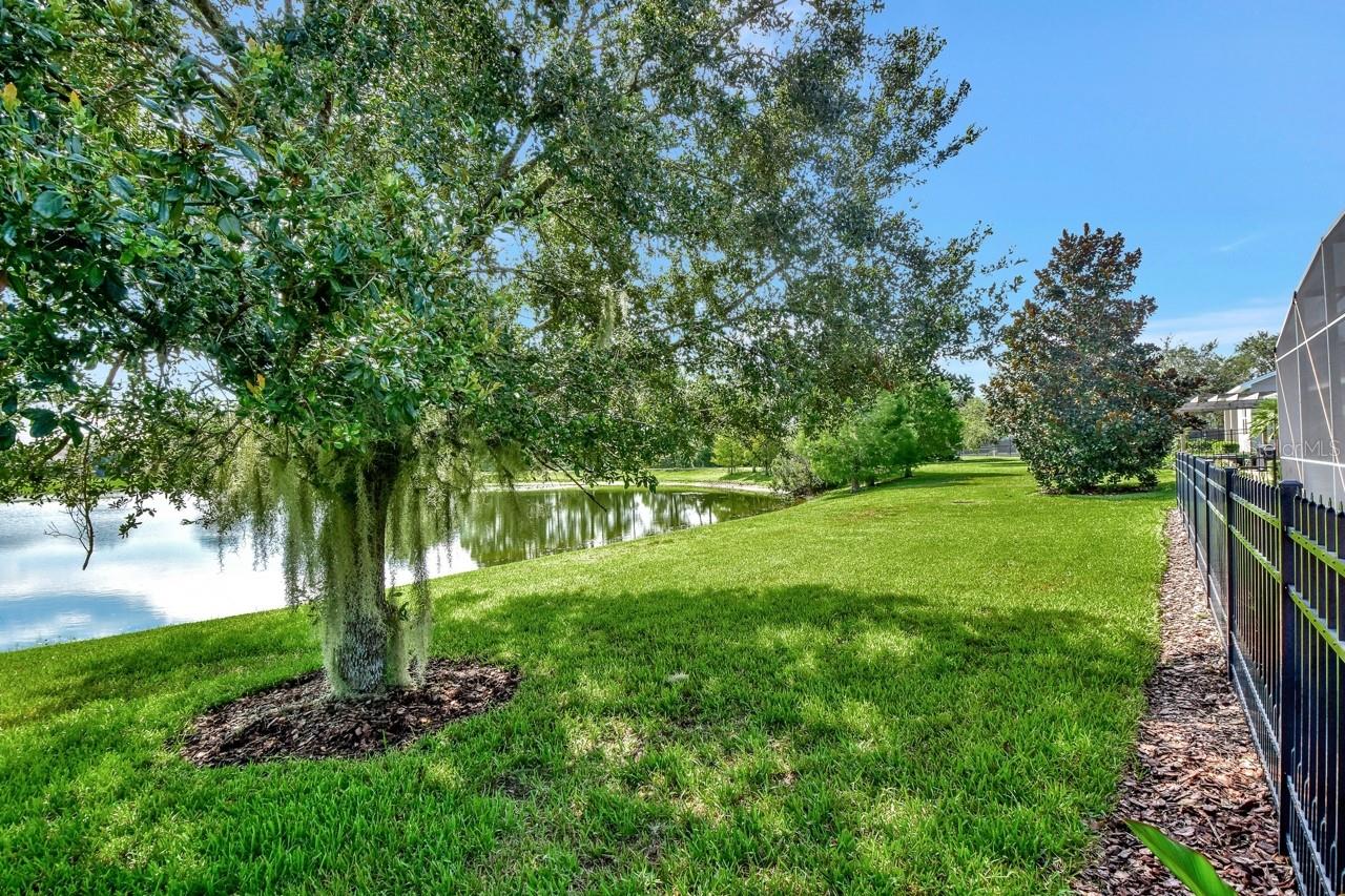 1051 GARDENSHIRE LN