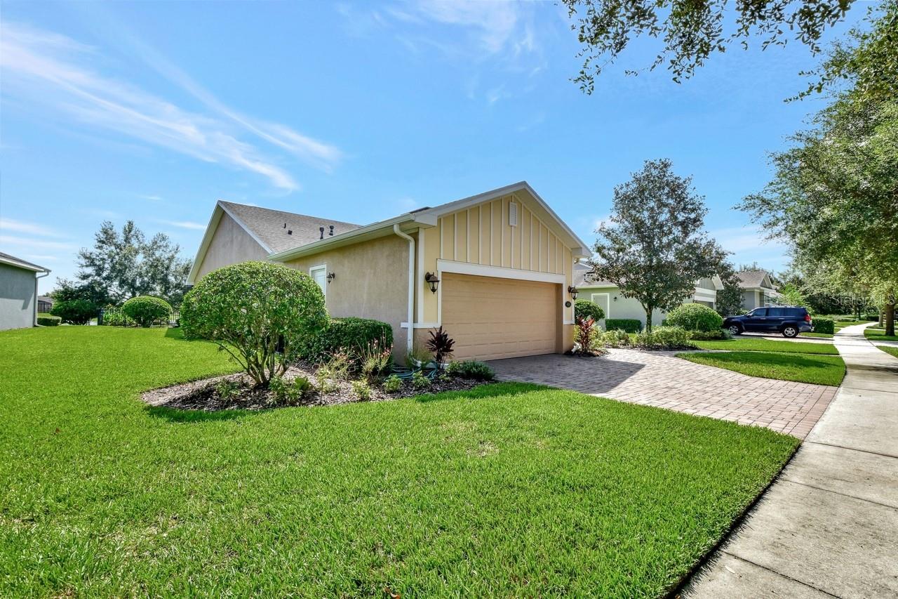 1051 GARDENSHIRE LN