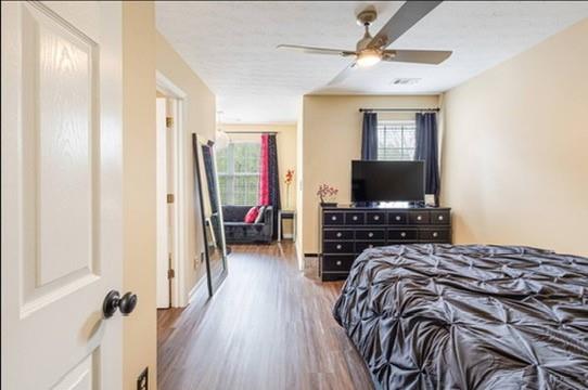 1501 Eastern Sunrise Lane