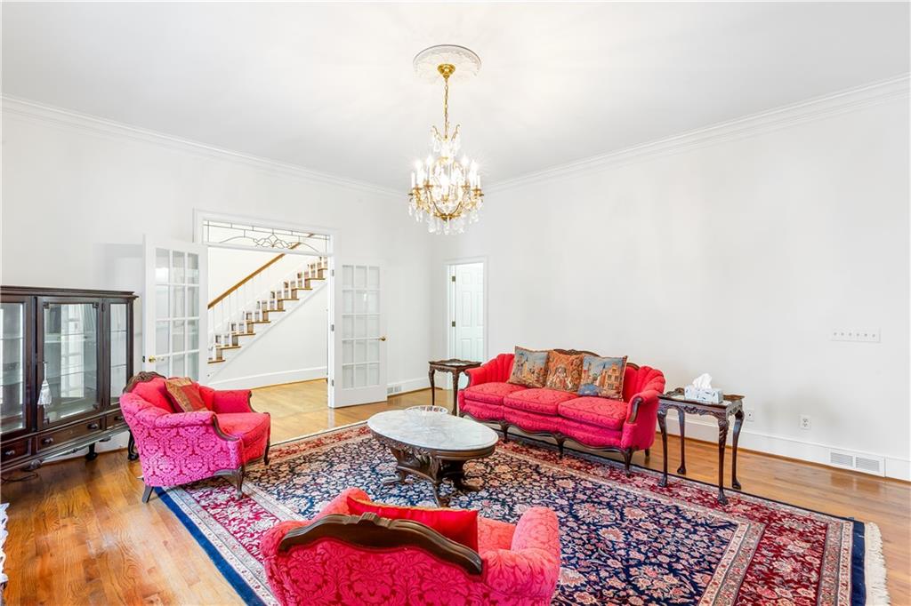 3109 Country Lake Drive