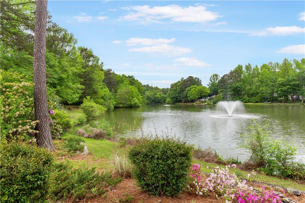 3109 Country Lake Drive