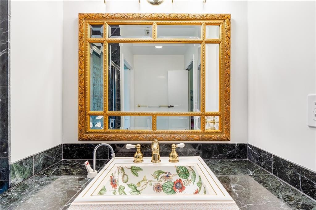 3109 Country Lake Drive