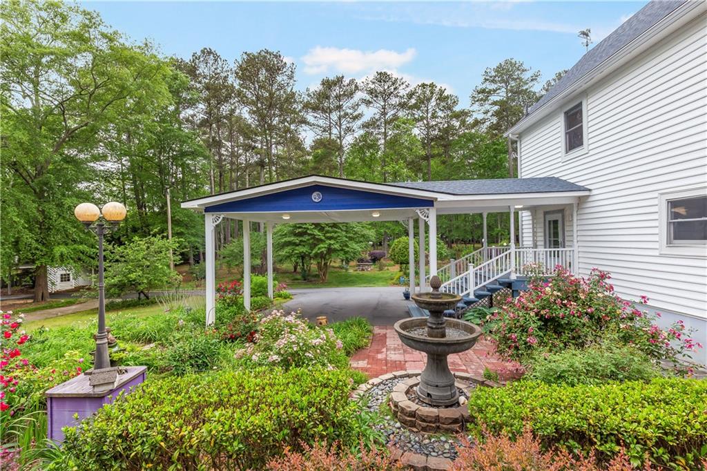 3109 Country Lake Drive