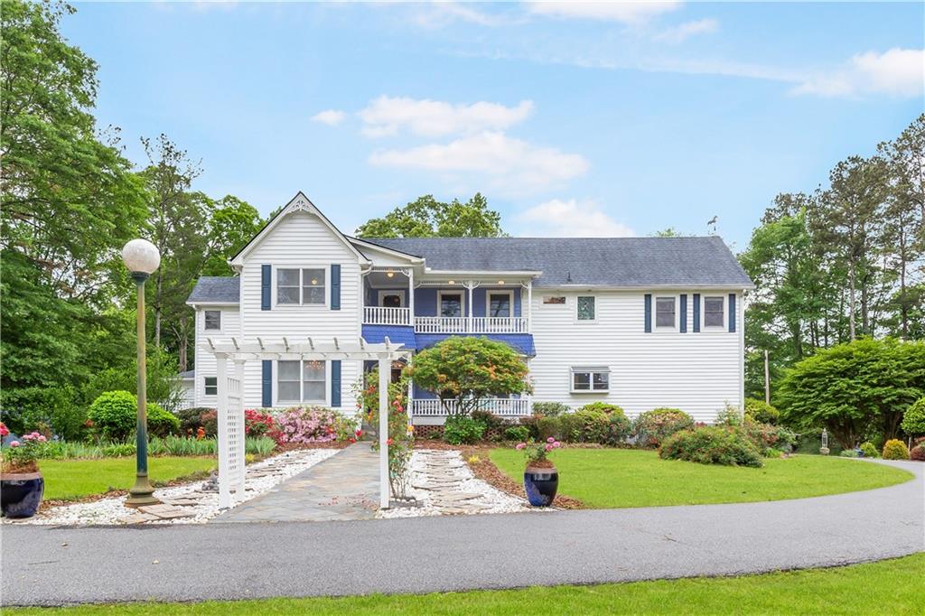 3109 Country Lake Drive