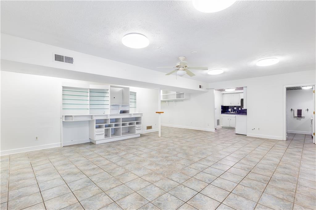 3109 Country Lake Drive