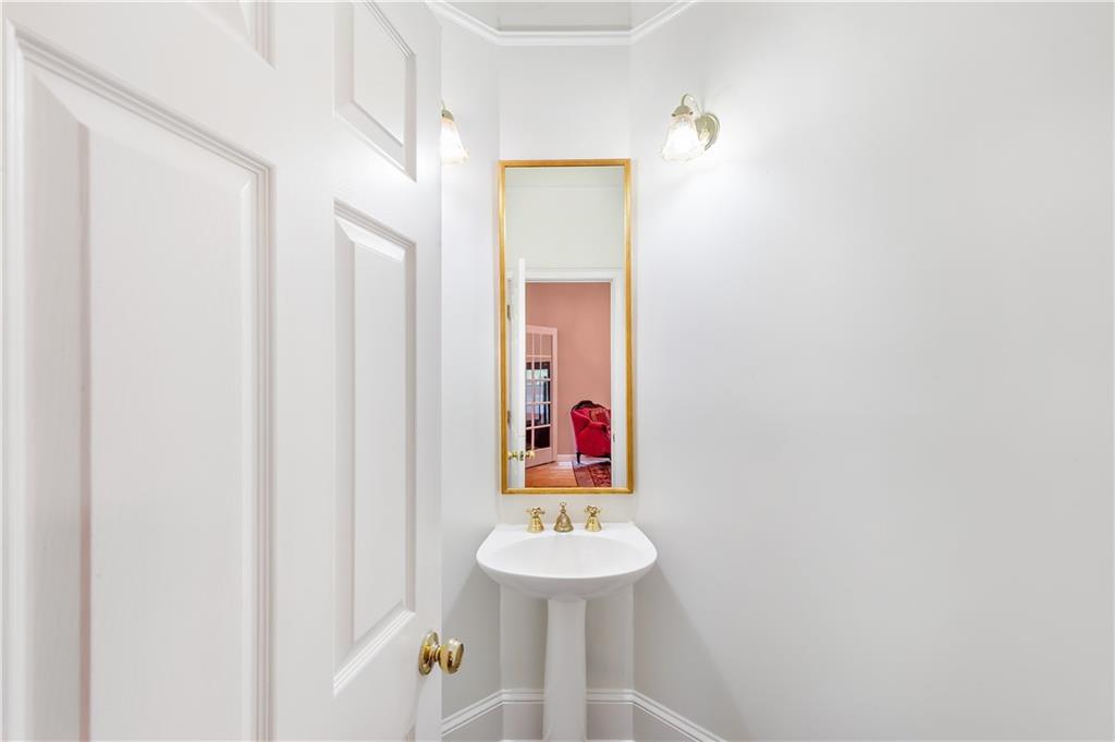 3109 Country Lake Drive