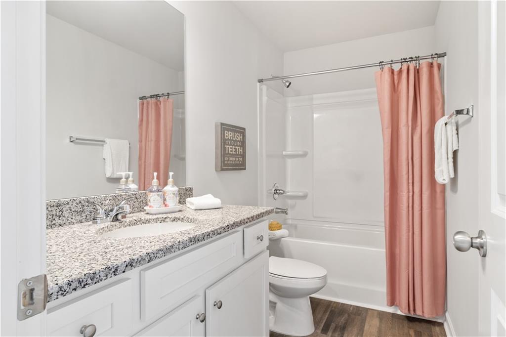 7010 Old Bridge Lane