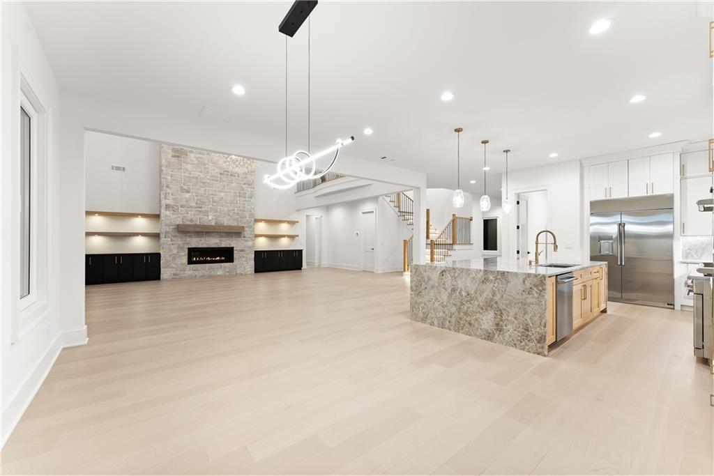 1682 Mineral Springs Road