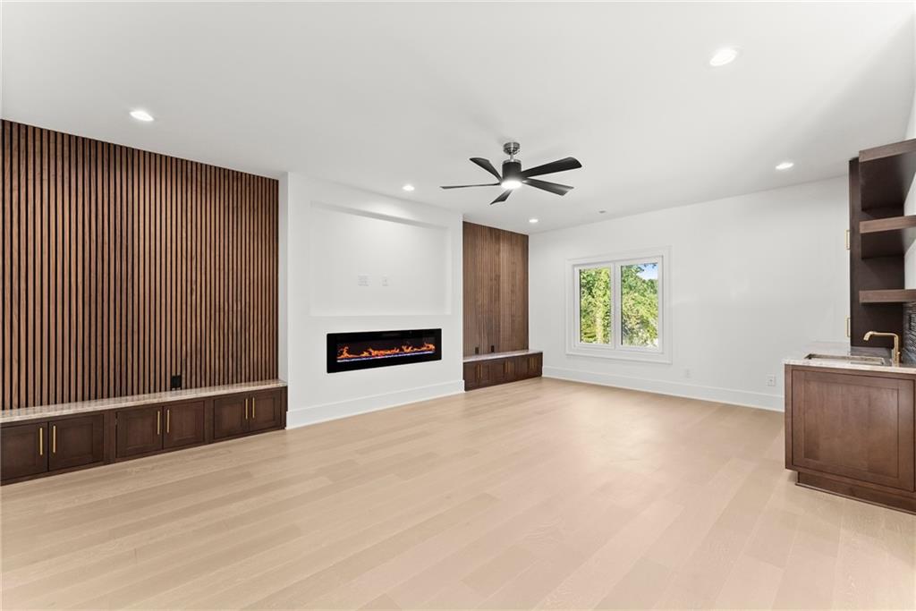 1682 Mineral Springs Road