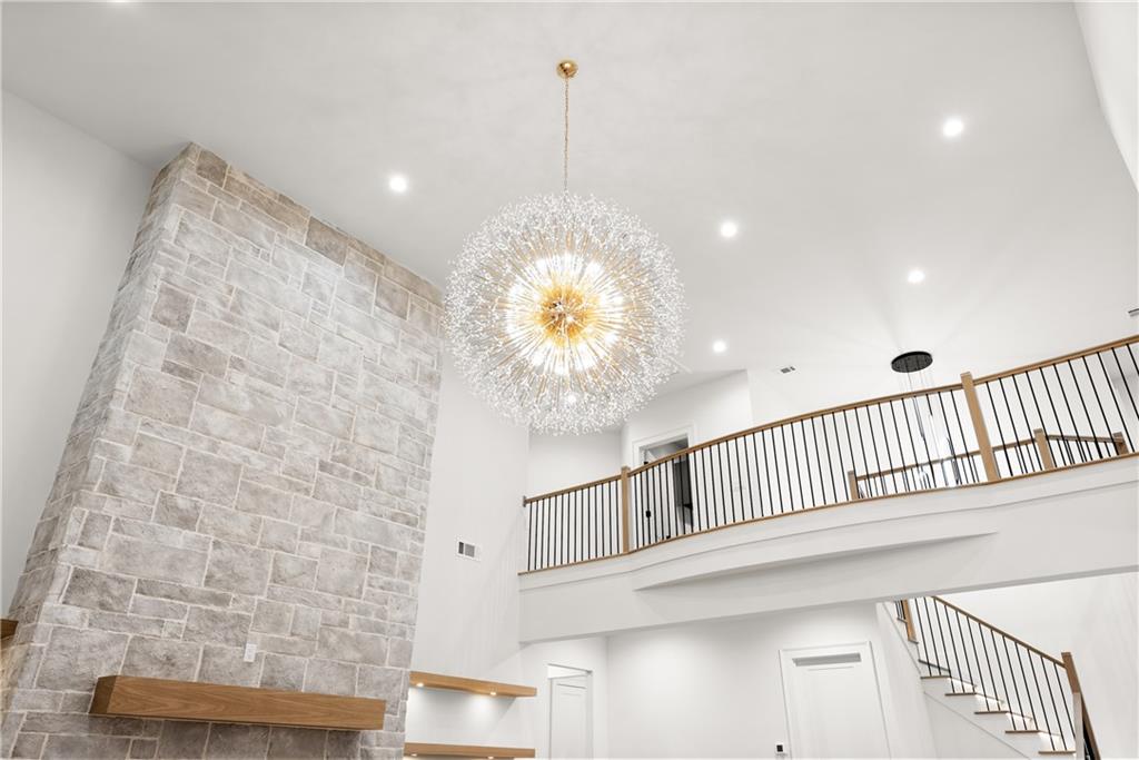 1682 Mineral Springs Road