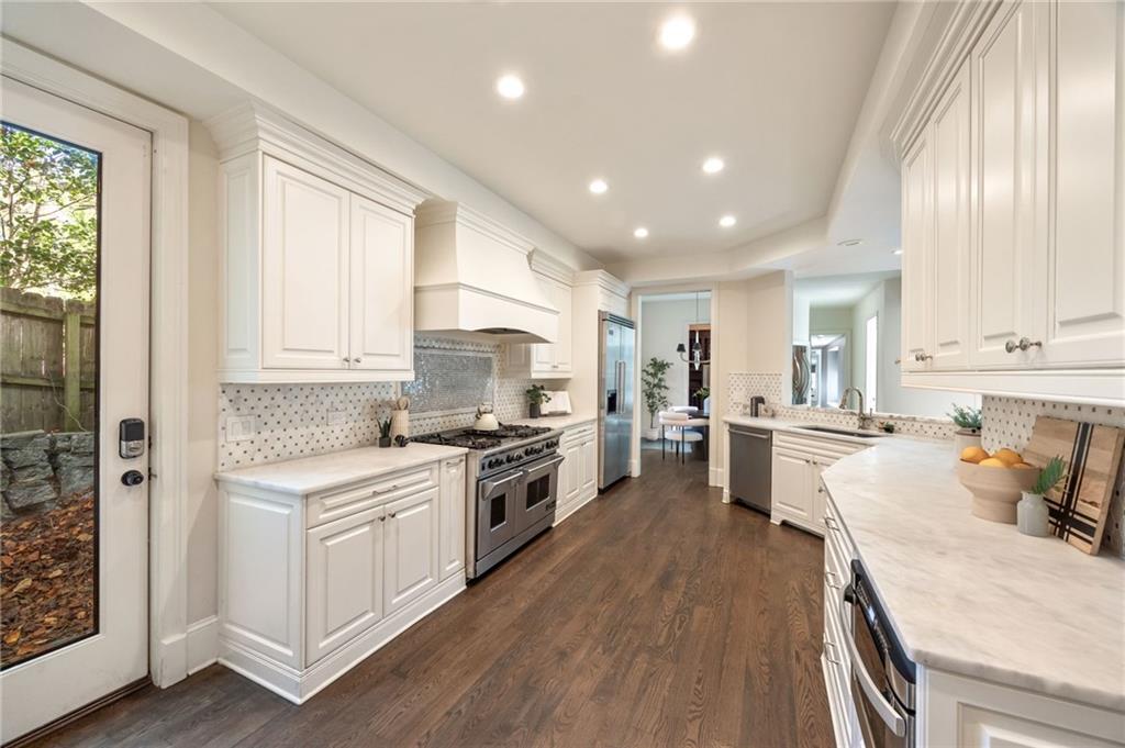 3511 Roxboro Road NE