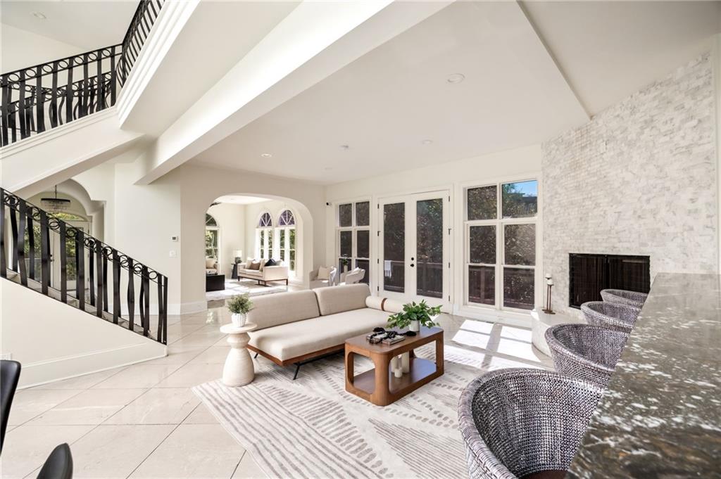 3511 Roxboro Road NE