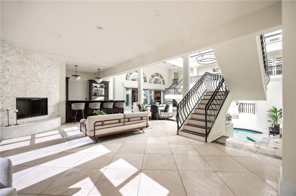 3511 Roxboro Road NE