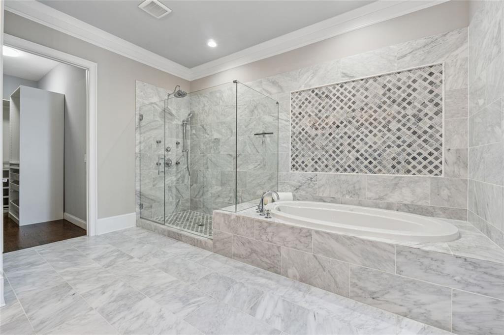 1106 Briar Cove Circle