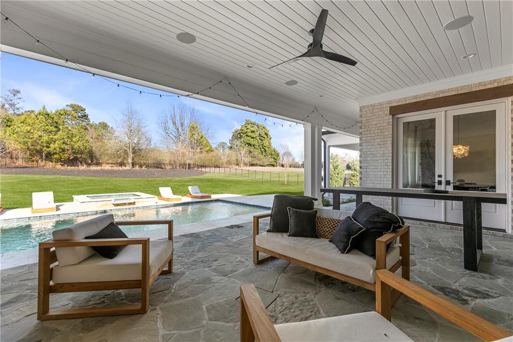 10190 Cedar Ridge Drive