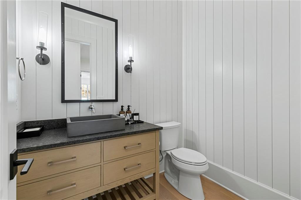 10190 Cedar Ridge Drive