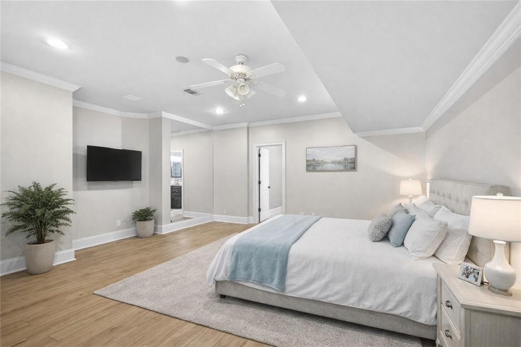 1998 Regalview Landing