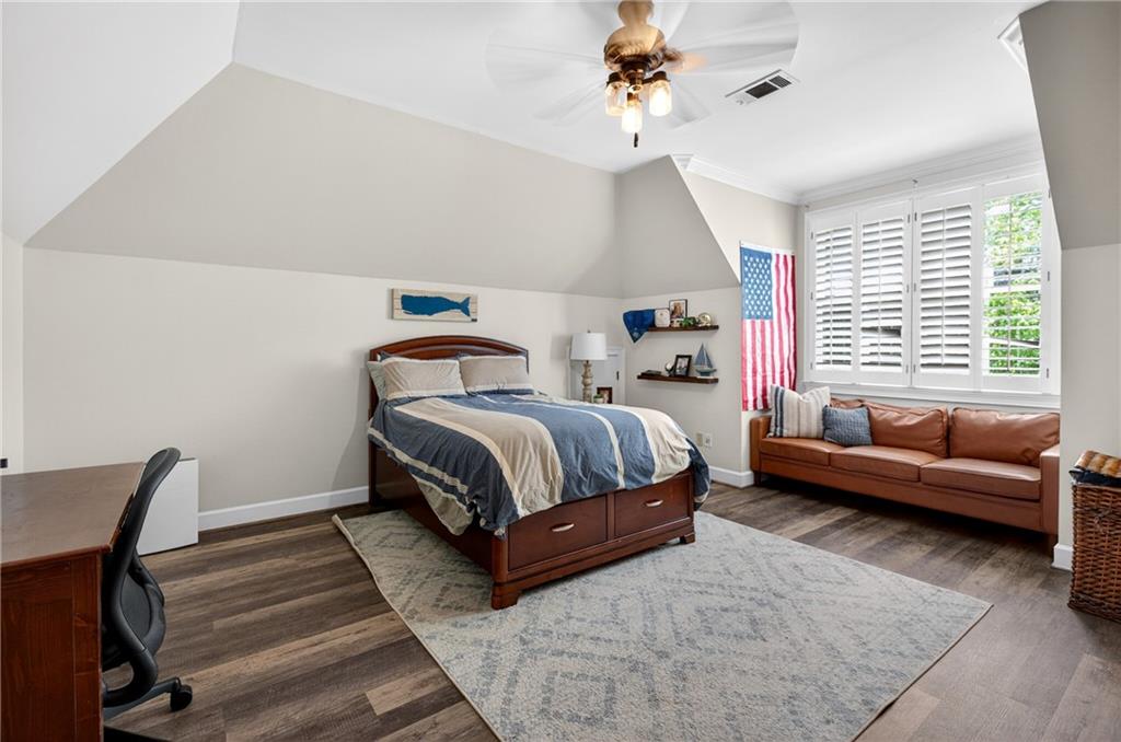 1998 Regalview Landing