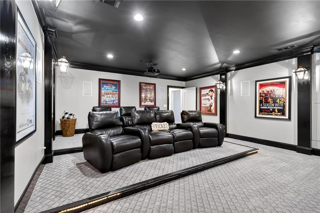 1998 Regalview Landing