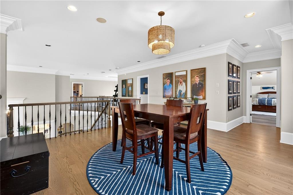 1998 Regalview Landing