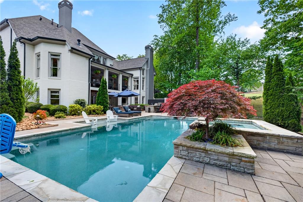 1998 Regalview Landing