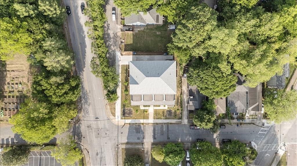 458 Connally Street SE