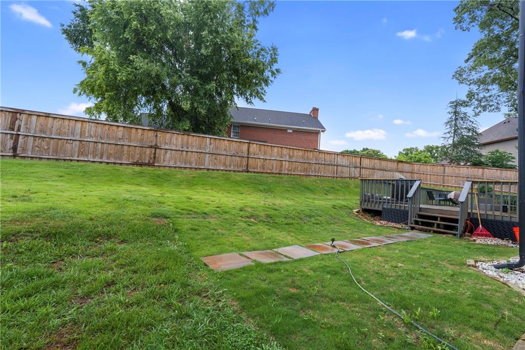 4221 Willow Oak Drive