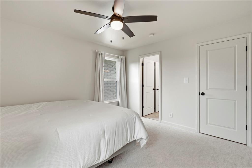 4221 Willow Oak Drive