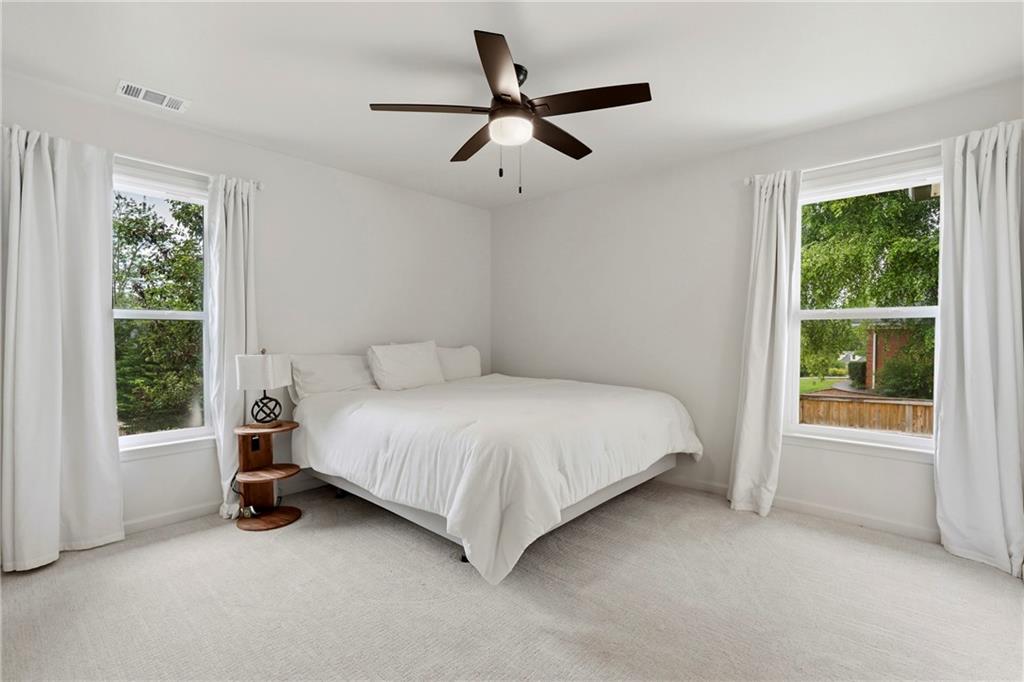 4221 Willow Oak Drive