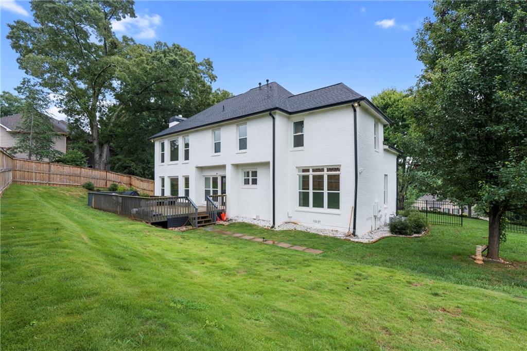 4221 Willow Oak Drive