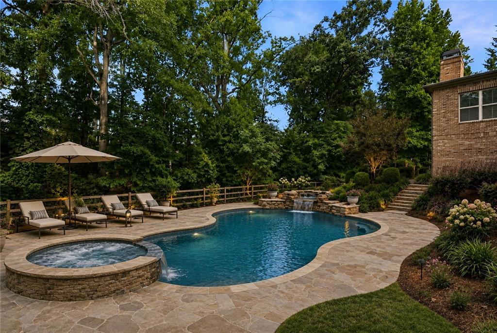 1992 Stonewater Court
