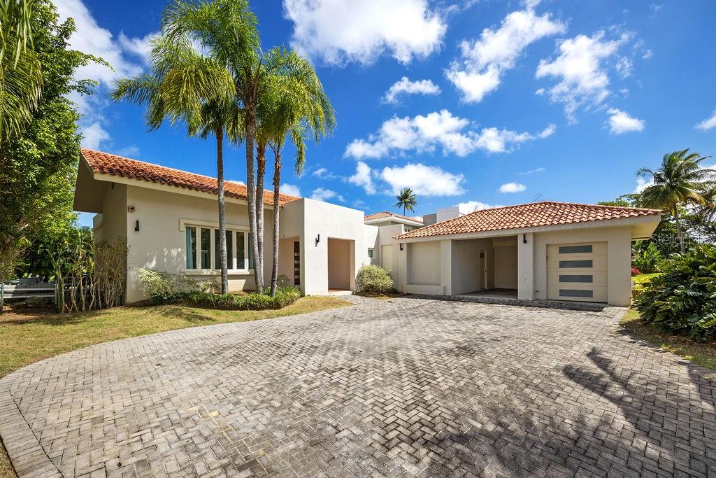 263 BEACH E