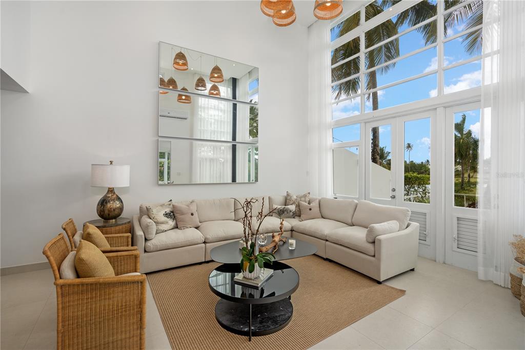 79 VILLAS DE GOLF ESTE
