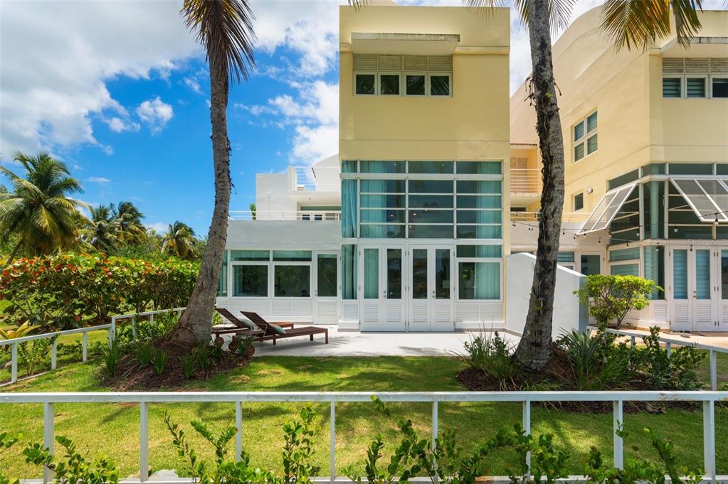 79 VILLAS DE GOLF ESTE