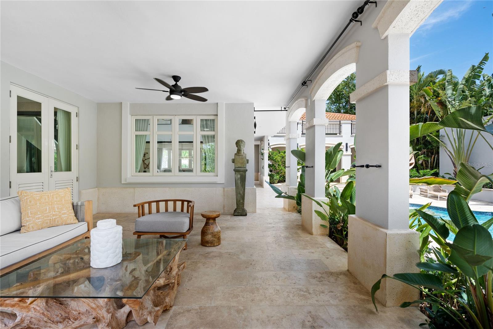 446 BEACH EAST
