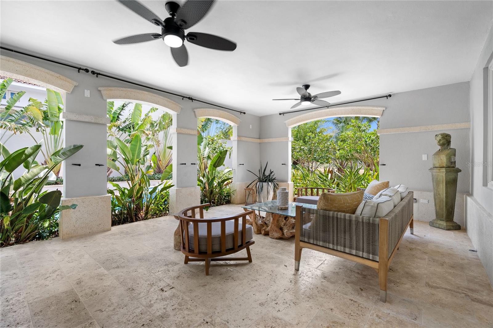 446 BEACH EAST