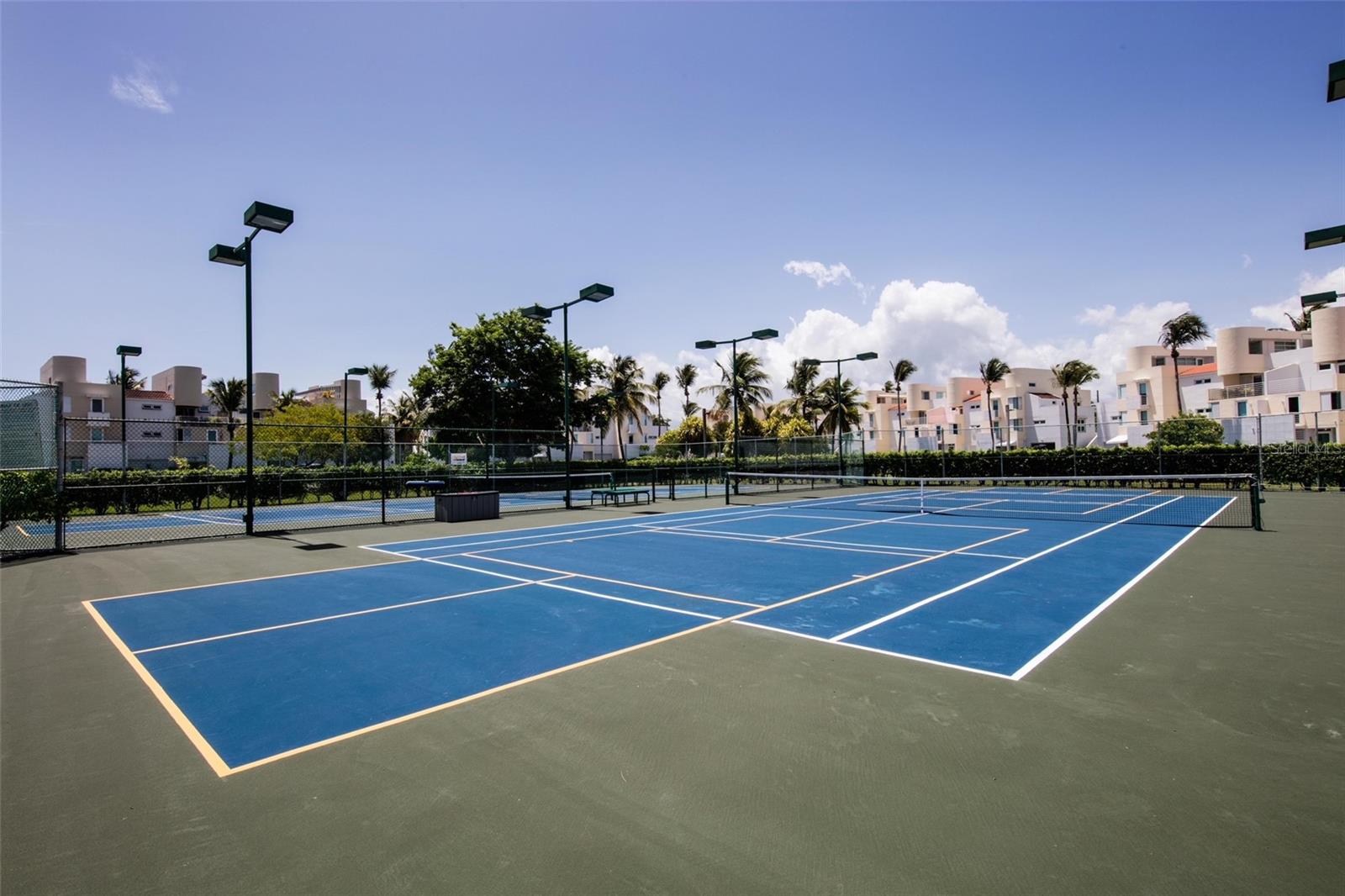 27 VILLAS DE GOLF ESTE