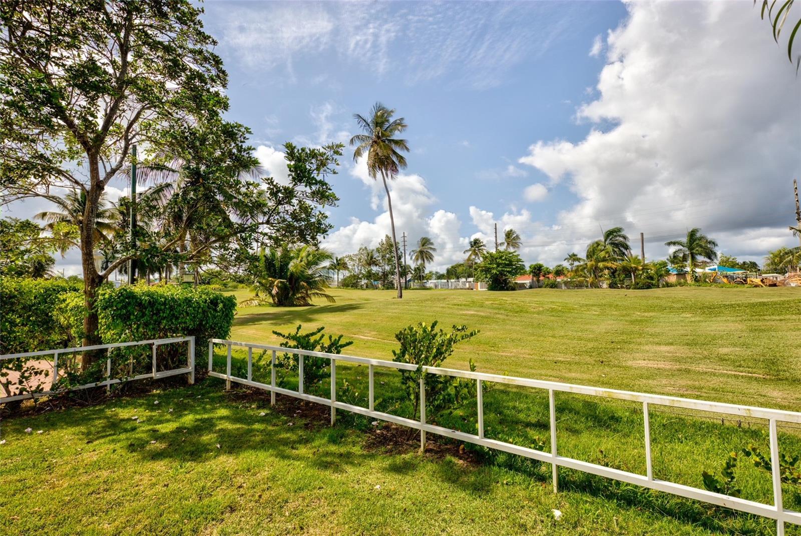 27 VILLAS DE GOLF ESTE