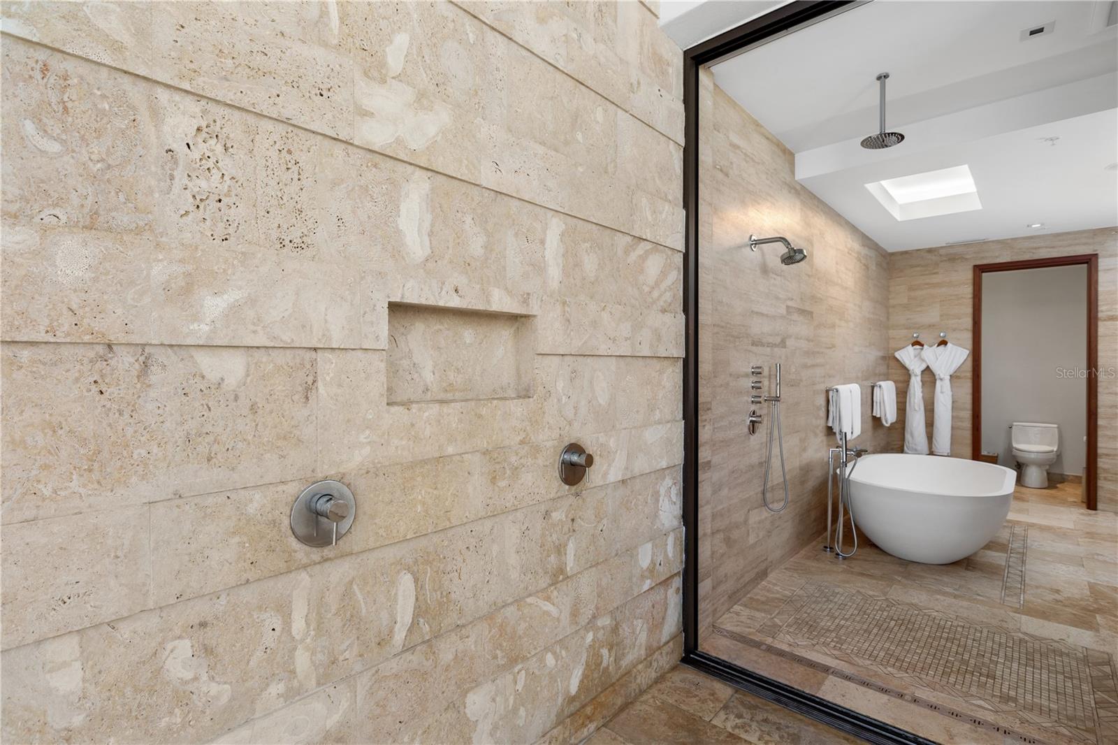 West Beach A RITZ CARLTON RESERVE RESIDENCE #3222/23