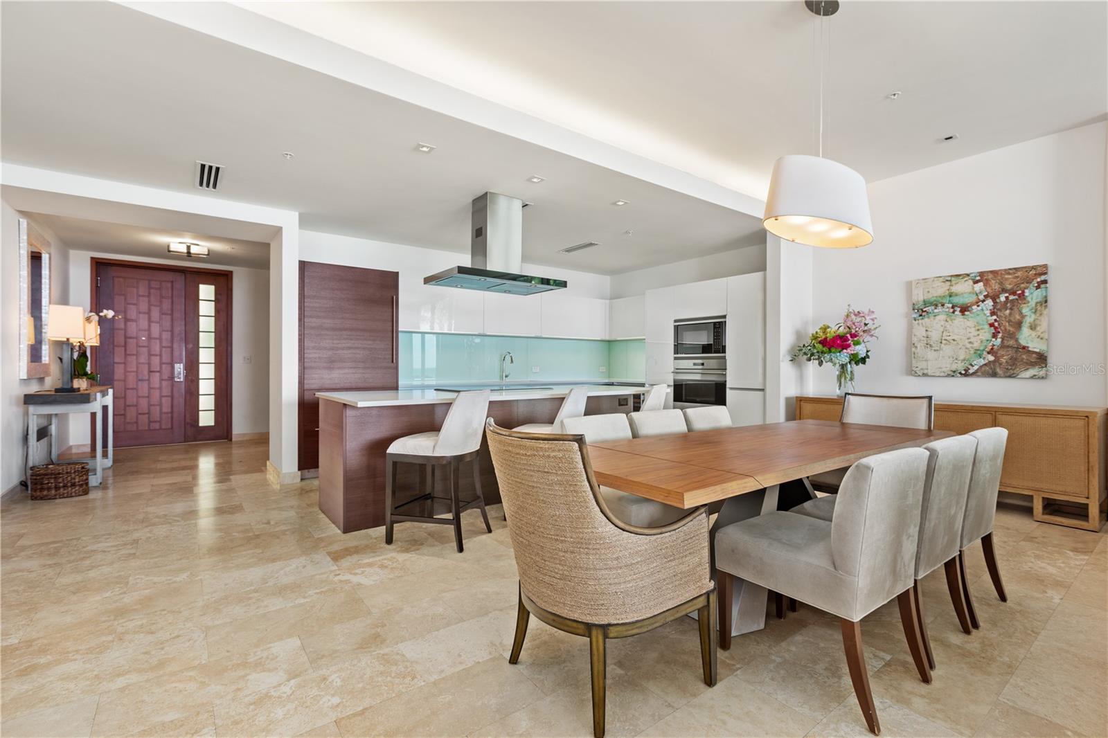 West Beach A RITZ CARLTON RESERVE RESIDENCE #3222/23